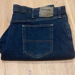 Wrangler Authentics dark wash jeans 44x29